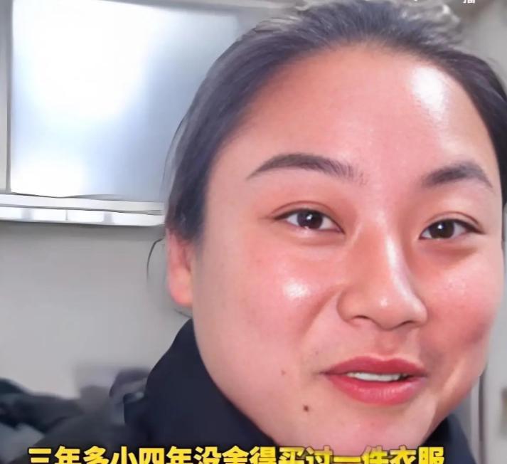 地球最强扶弟魔！安徽滁州潘晓梅，卖烧饼12年，攒下近百万积蓄，却不顾老公孩子反对