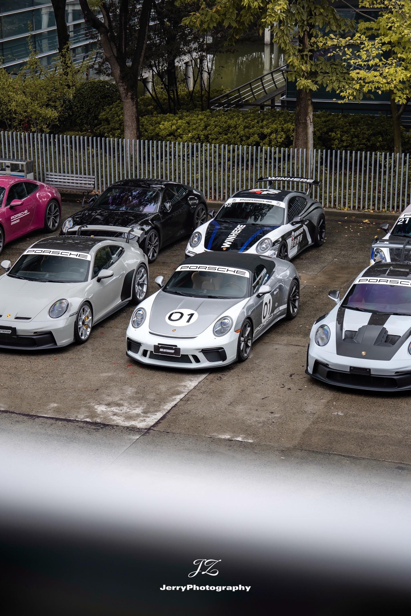 911 Speedster.终于拍到了991的speedster，个人...