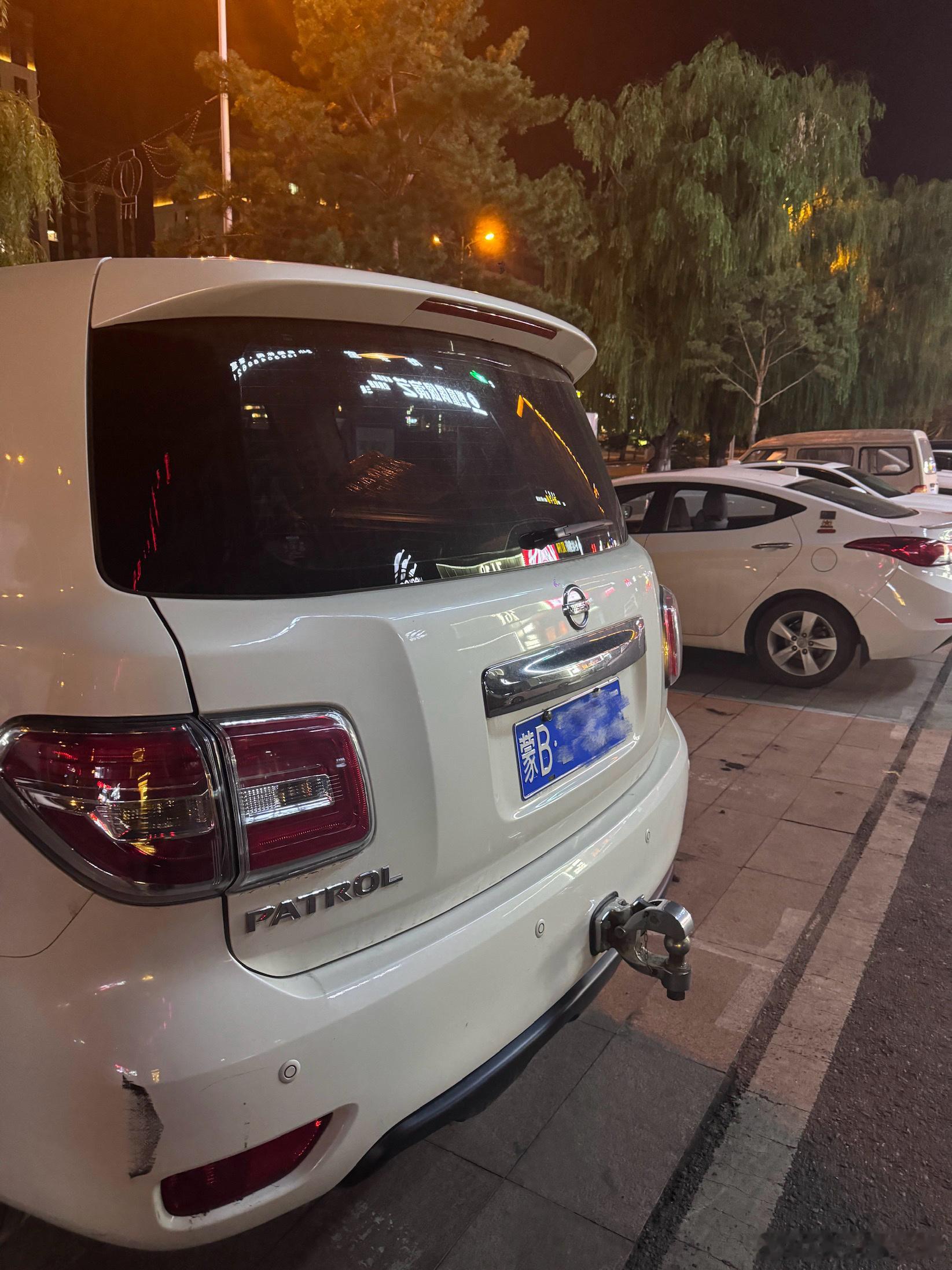 这个地方的车牌真可爱 都是蒙B  ​​​