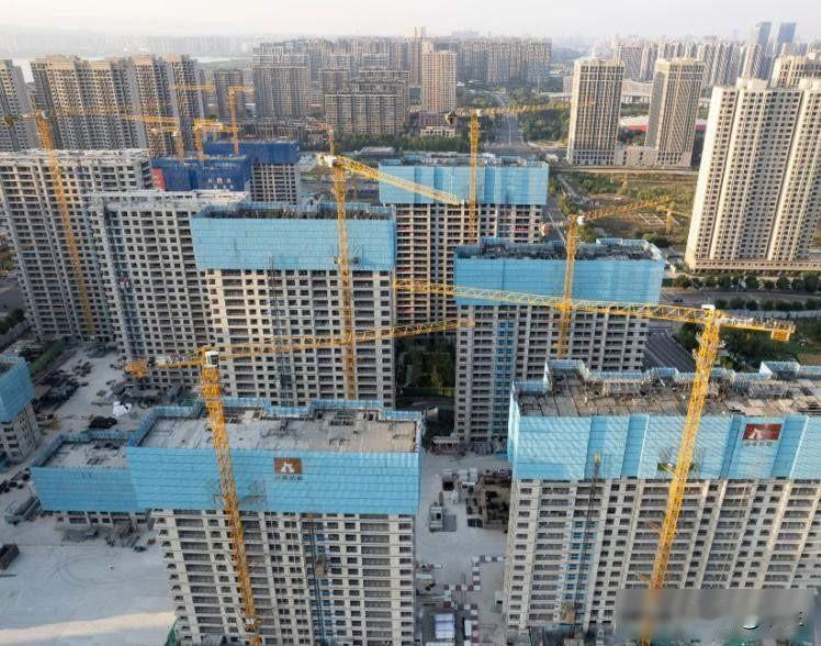 房子多了没人住，开发商躺平，时代变了

中国人口开始逐渐减少，14亿这个数字以后