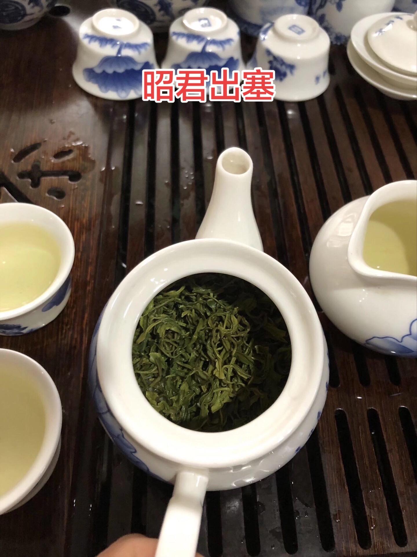 自从汉高祖刘邦差点把亲生女儿鲁元公主当作牺牲品与匈奴和亲之后，汉朝的历...