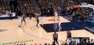 今日，NBA季后赛继续进行，雷霆在主场迎战掘金。半场，雷霆以87-56大比分领先