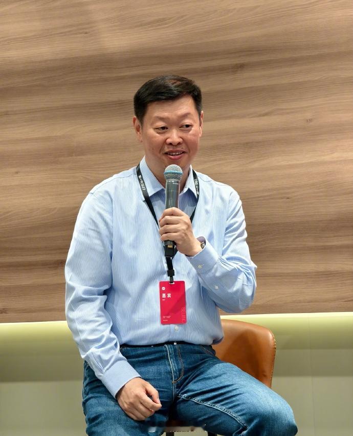 【小米高管回应欧洲定制车型：当前专注把现有产品做好，未来有需求一定会考虑】202