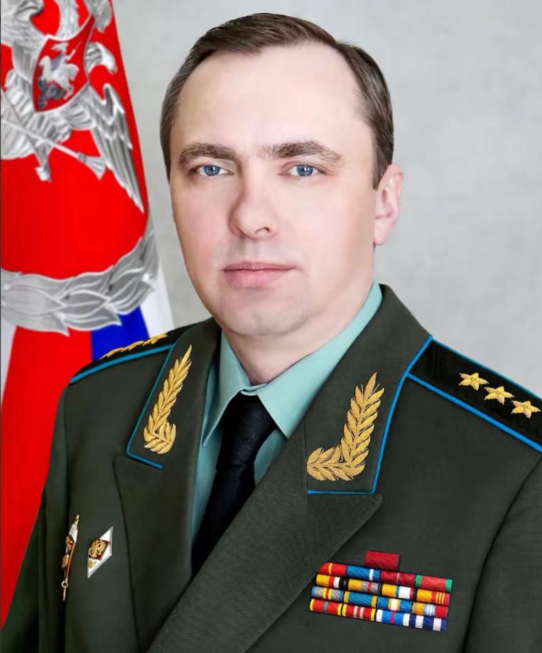 俄又一上将死亡！

12月25日圣诞节当天，被解职的前国防部副部长，乌克兰裔上将