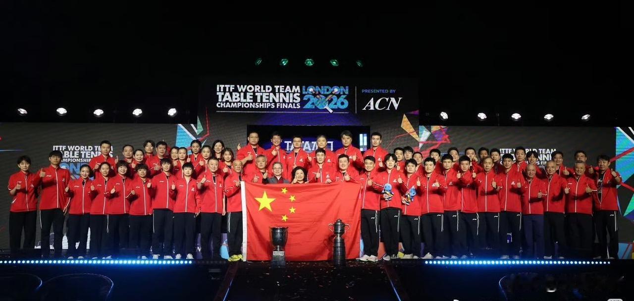 伦敦终章，双冠加冕🏆
女队七连冠，男团十二连冠！
斯韦思林杯与考比伦杯同耀，国