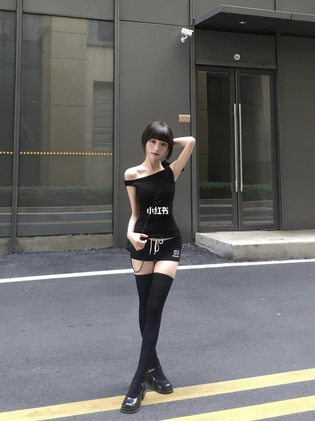 灰色的天