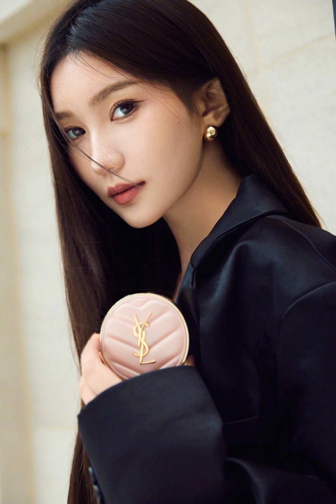 𝑨𝒍𝒍 𝒃𝒍𝒂𝒄𝒌 🖤💕#气垫##ootd# ​​​