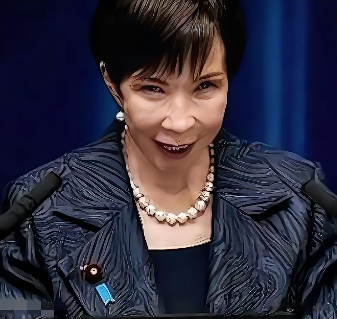 高市早苗这波操作太离谱！
赴马来西亚开会竟给二战日军献花，
激怒马来西亚民众，致