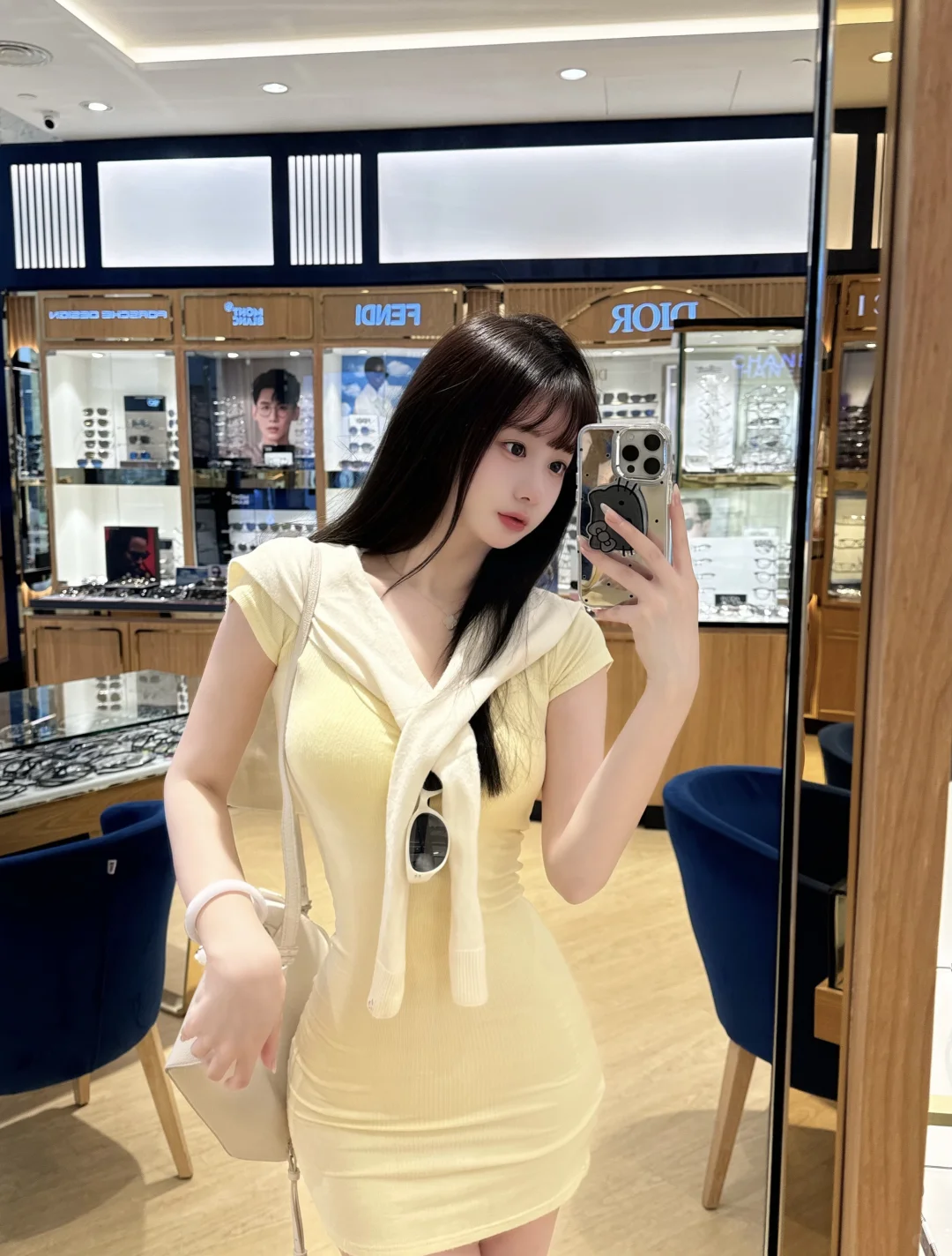 漂亮的脸太多了所以我只想做一个幸福的女孩