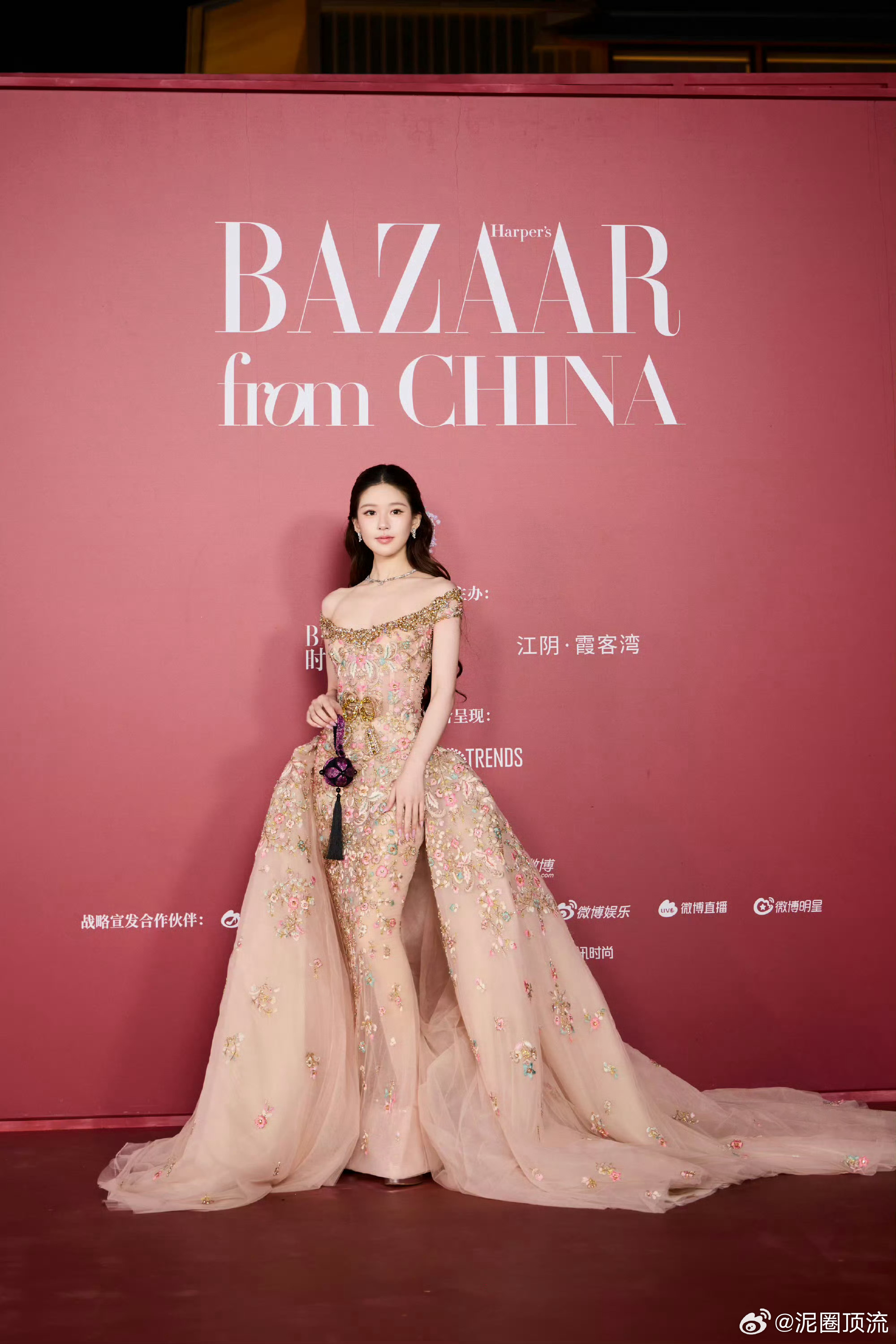 祖海创始人火速认领赵露思上身的2026祖海秀场压轴款高定！！祖海创始人认领压轴款