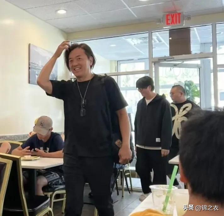 郑伊健年轻时的长相普通，说这话的人，确定看过他年轻时候在tvb拍的剧？

记得那