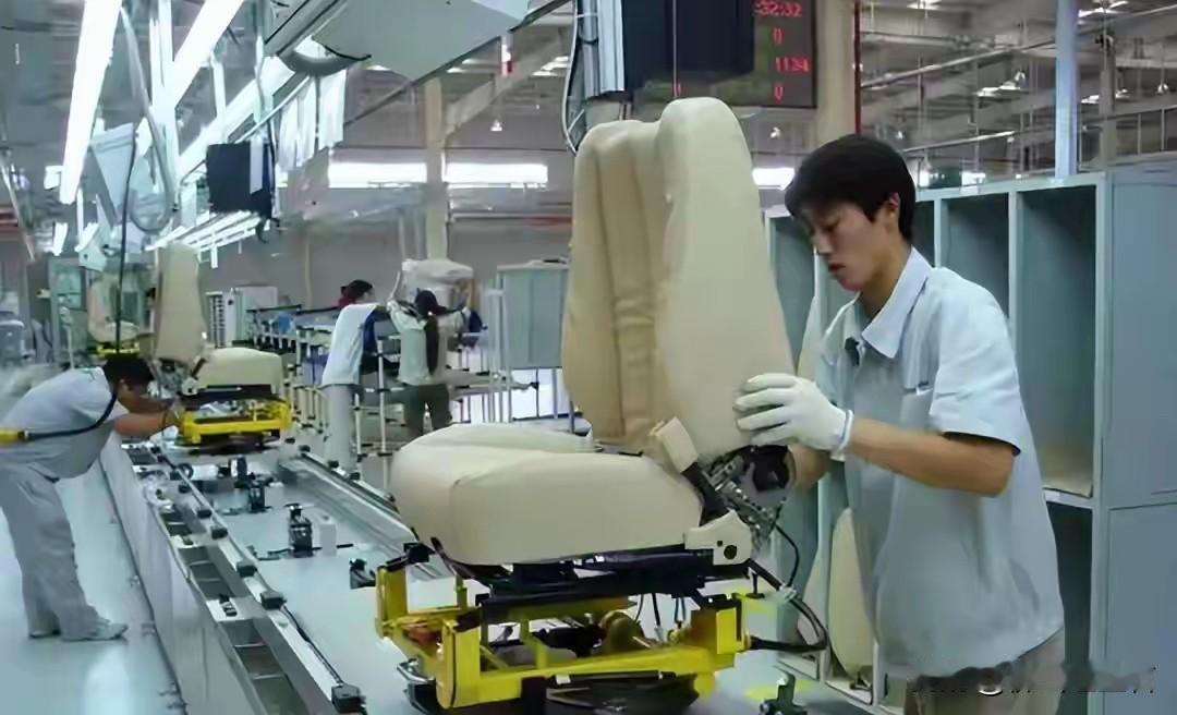 日本发条株式会社搞出个“退中进印”大动作，把广州、襄阳的座椅子公司解散清算。这俩