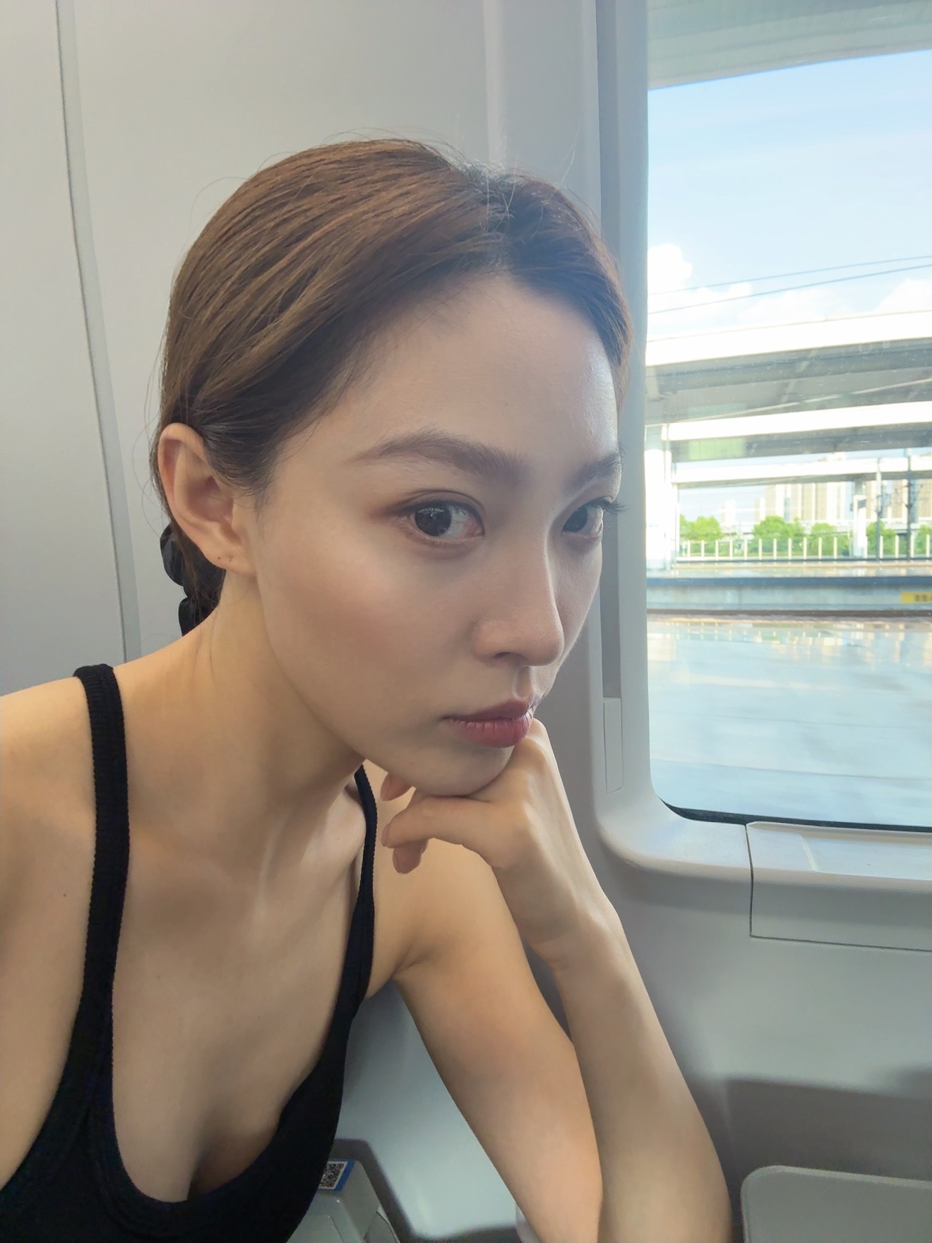 我妈说今天是我农历生日带我吃了长寿面🍜 ​​​