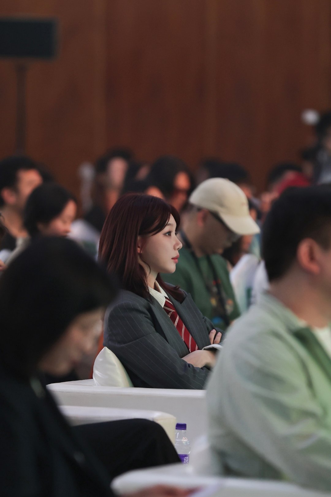 徐梦洁 xmj徐梦洁悦文 xmj徐梦洁虽然不能同时拥有一切“你要做自己你要开心。