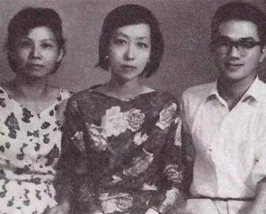 张爱玲死时遗产达33万美元，这笔钱当时能在上海市中心买10套+两居室，但她全部送