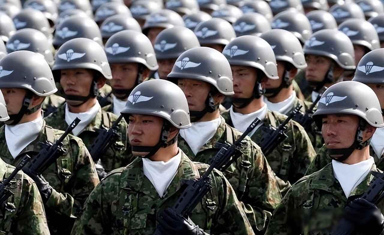 日本自卫队换新名号，靖国神社香灰未冷，军火订单已飞向澳洲

2025年3月，日本