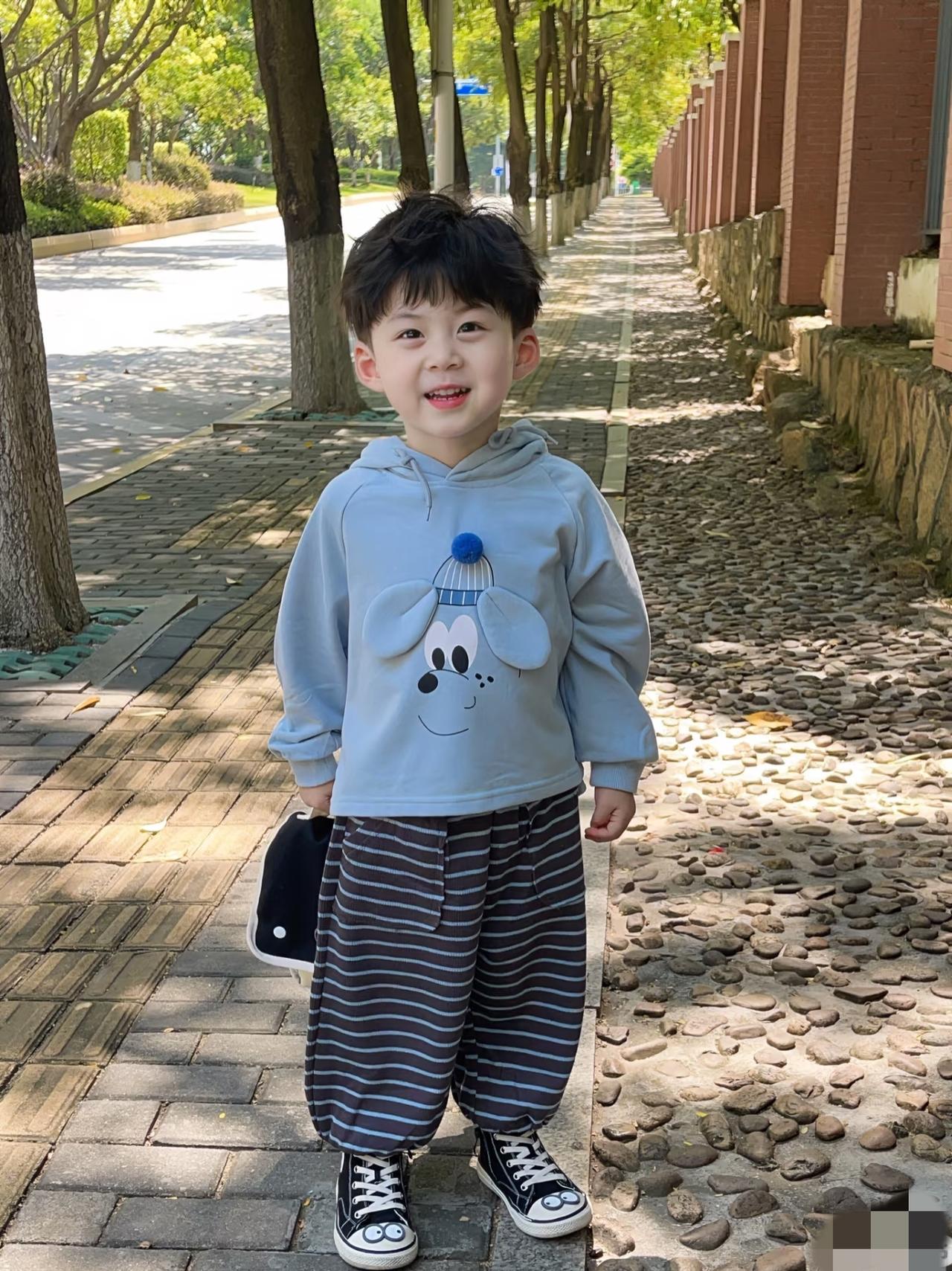 50岁被53岁老公催生儿子
就因为参加了场农村葬礼怕断香火
这脑回路真能气笑
他