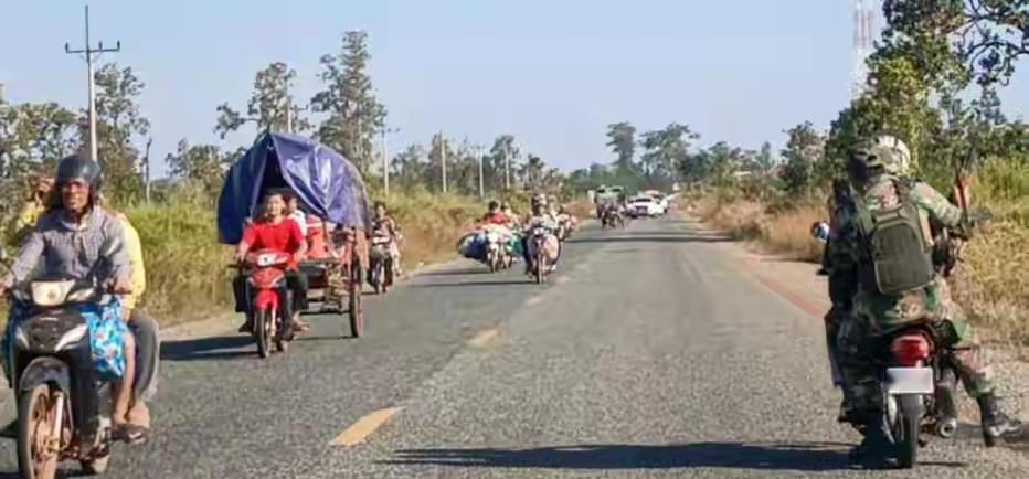 枪声响了，柬埔寨把路走绝，泰国动手后才发现，自己捅了马蜂窝