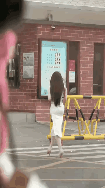 女人怎么可以长的这么带劲 