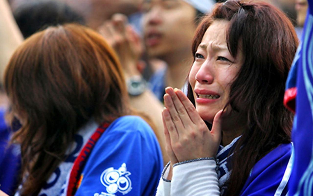 日本主教练森保一再次谈起“多哈惨案”时依旧泪流满面。
      10月14日的