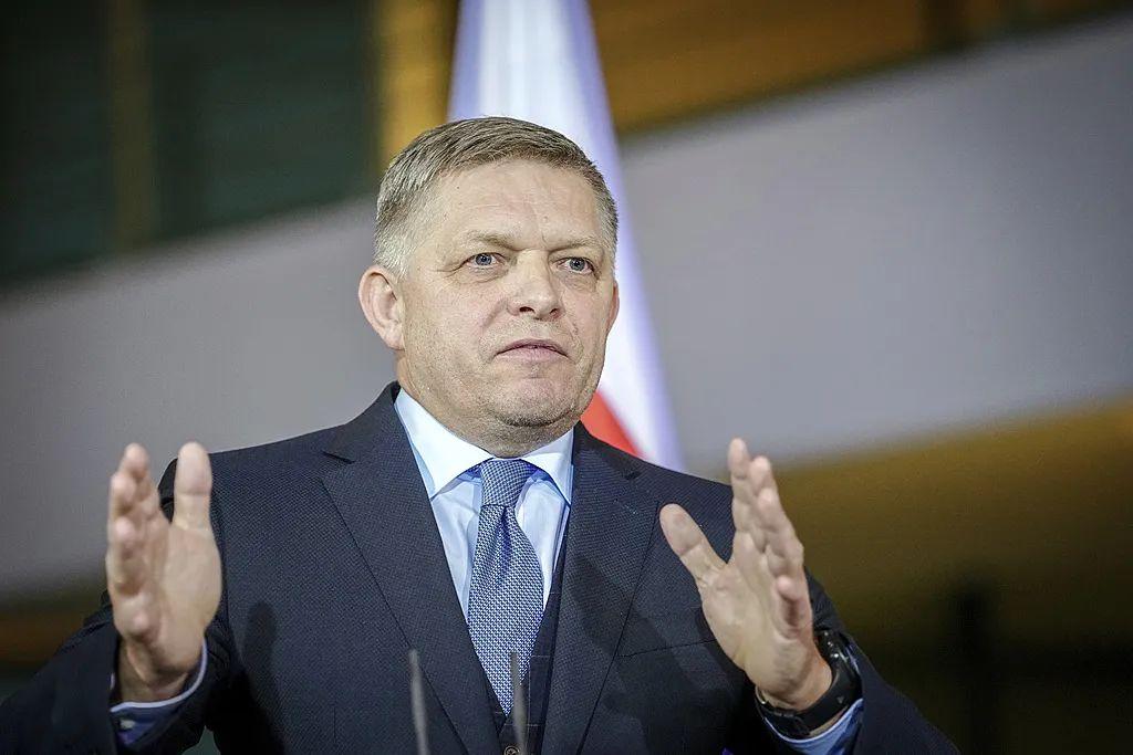 斯洛伐克总理说了一句实话。

斯洛伐克总理菲佐12月15日在社交媒体上发文称：“