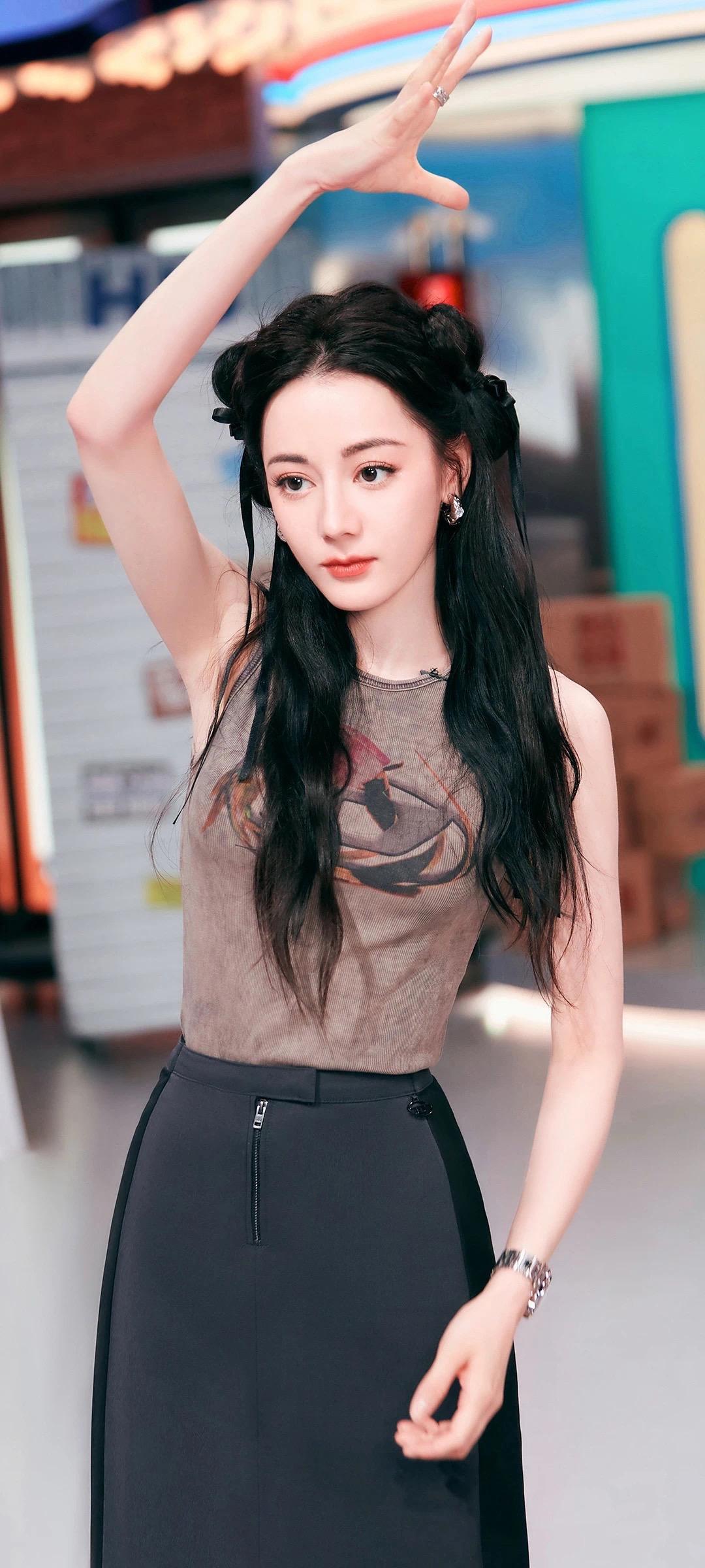 迪丽热巴