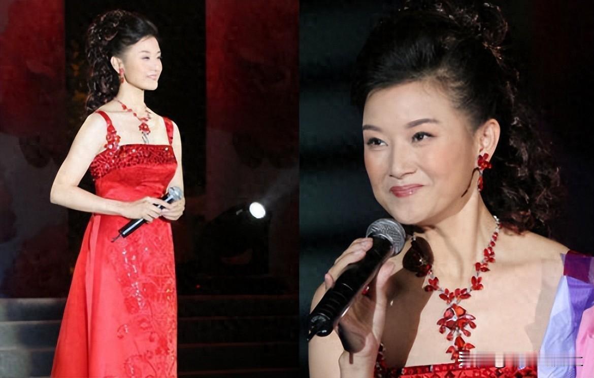 24次春晚！李谷一揭秘宋祖英上位真相，观众：原来如此

春晚舞台，宋祖英一曲《好