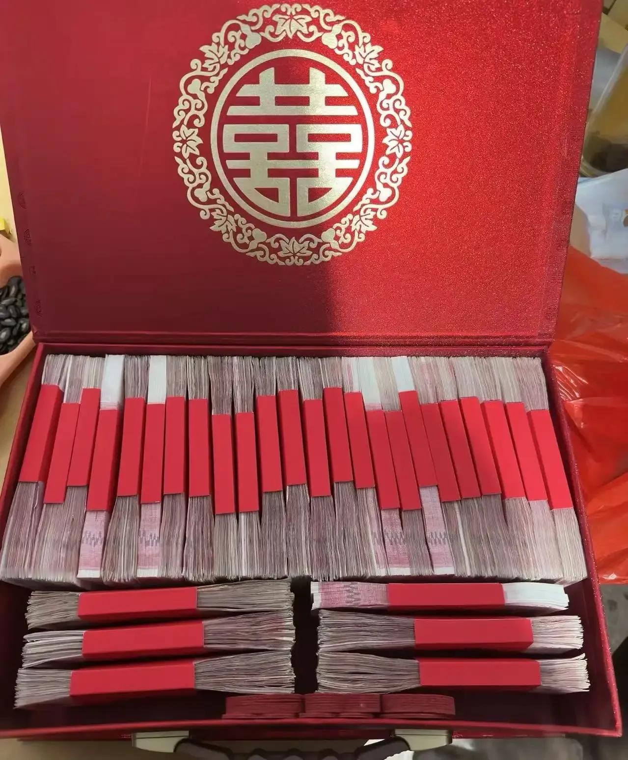 哥哥竟想用妹妹的30万彩礼给自己买车，妈妈的回答却让网友直呼“人间清醒”！
事情