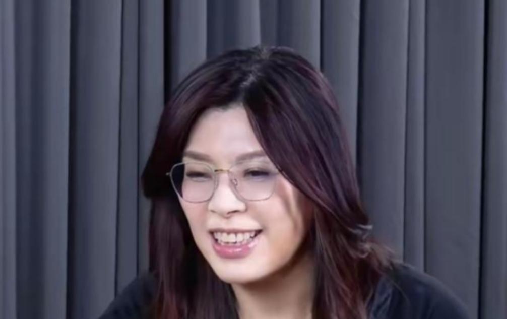 郑丽文或许只会是“一阵风”！有军事专家直言，别看她如今身为国民党主席人气高涨、备