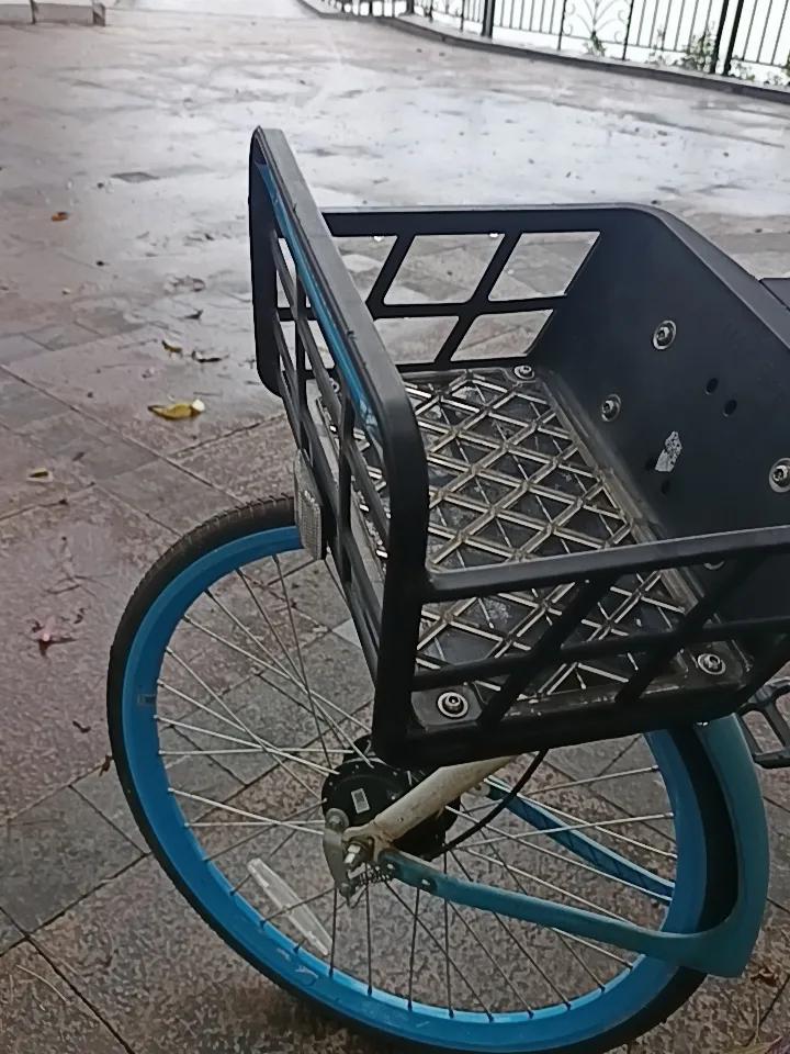 你敢相信吗？
经常有人问我一个人怎么打发时间。
我会告诉他，你应该自己踩一台自行