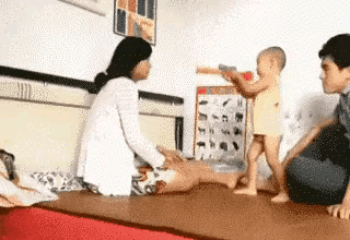 爹妈从小这么教育孩子，看起来感觉有些不妥，虽然现在觉得很好玩，也没有什么大问题，