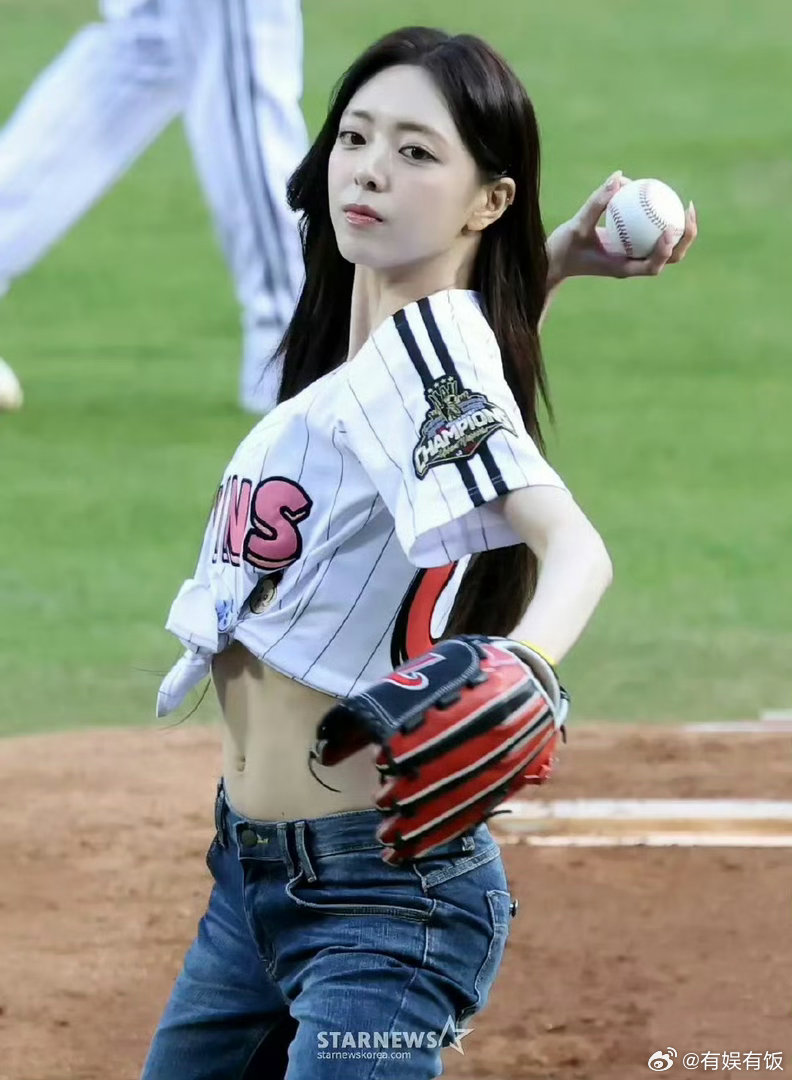 申有娜开球新闻照申有娜开球照申有娜开球新闻照，哇塞哇塞， 