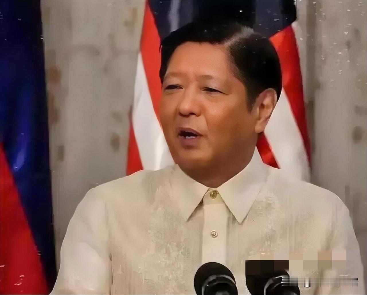 1月31日，中方明确声明菲律宾在黄岩岛的70天封控军演无效，是非法的！我南部战区