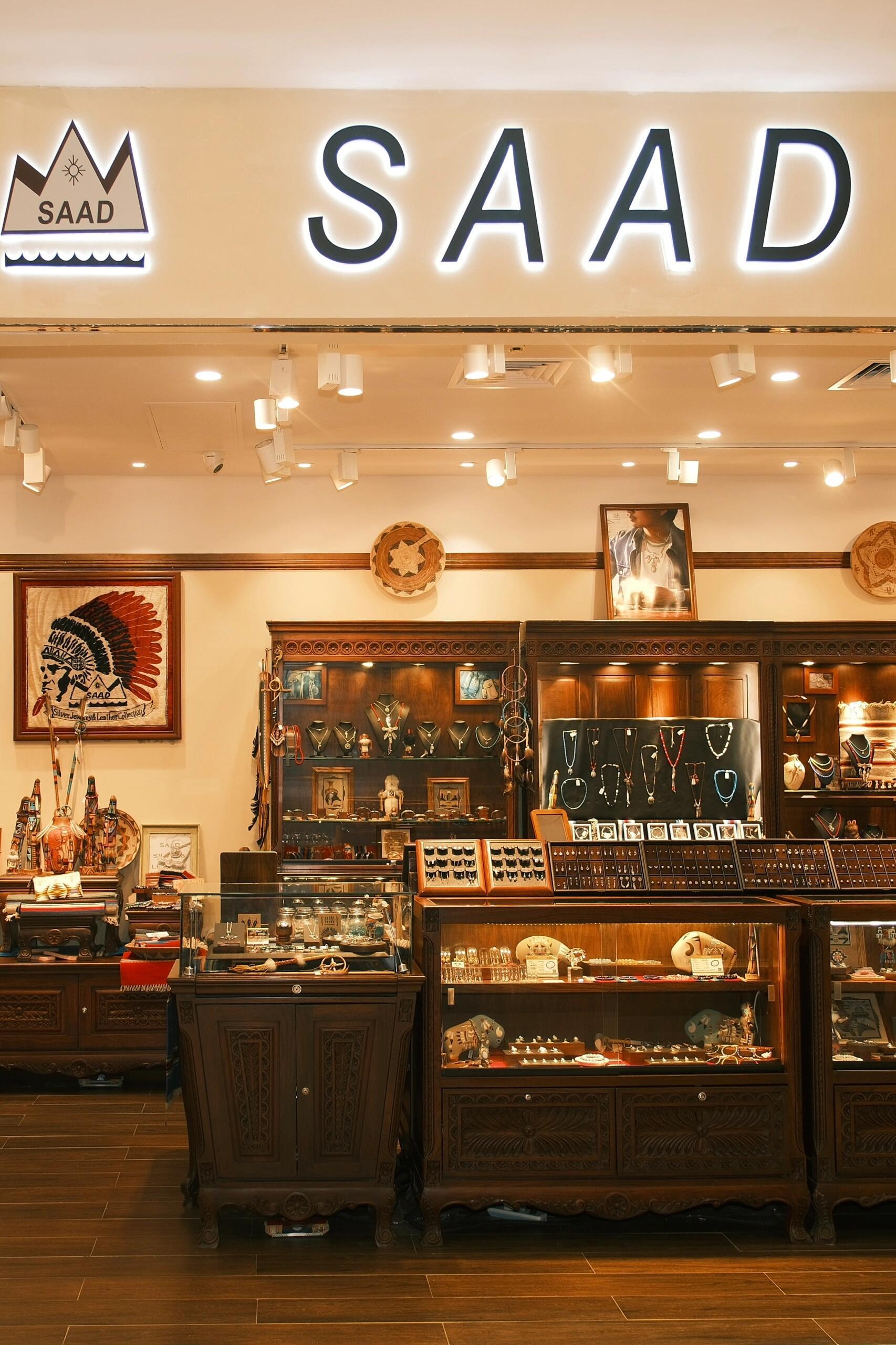 解锁复古印第安风#每一场烟火美食都有青岛啤酒# 发现了一家好好逛的店……还有耳钉