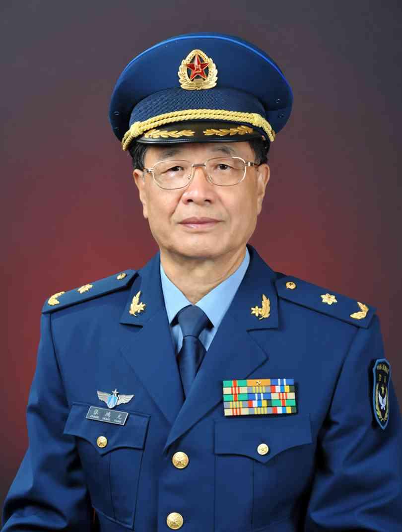 张鸿元，1947年11月生，河北张家口人，空军专业技术少将，空军装备研究院高级工