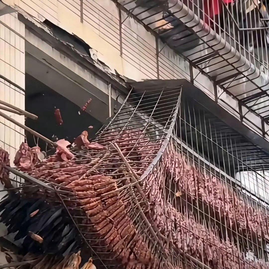 最终防盗窗还是没能撑住