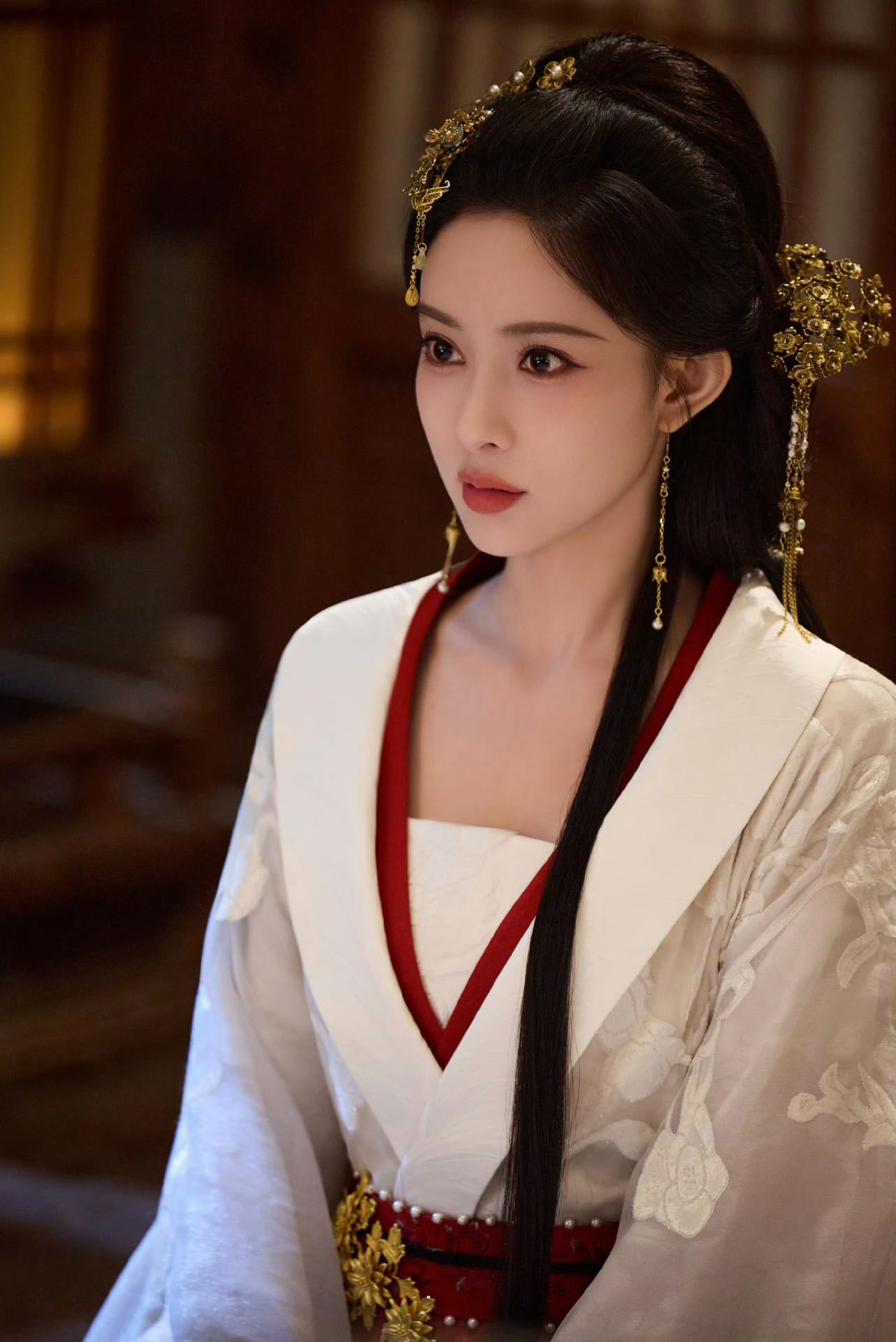 孟子义百花杀v榜登顶百花杀🪁全网追剧人都在夸沈汐和，孟子义角色登顶V榜，《百花