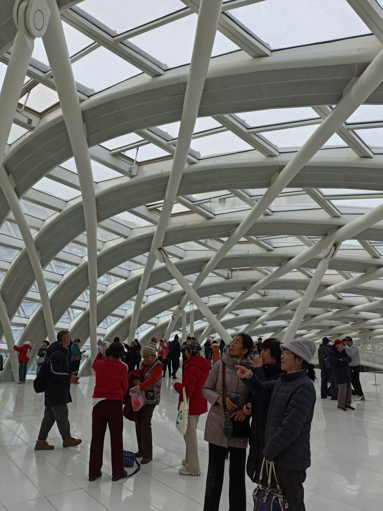 晒图笔记大赛这几天凤凰卫视大厦对外开放