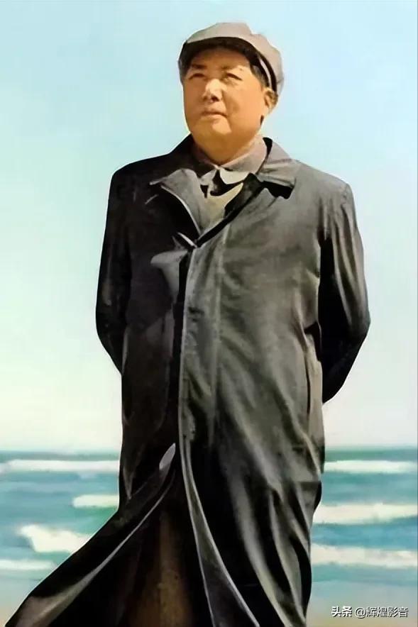 🌏龙腾四海，福满人间！🙏敬爱的毛主席，敬仰您大国胸襟，传承不朽济世情怀！冷眼