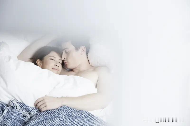 不过，也并非所有月经周期短的女性在月经过后第二天同房都会怀孕。怀孕是一个复杂的生