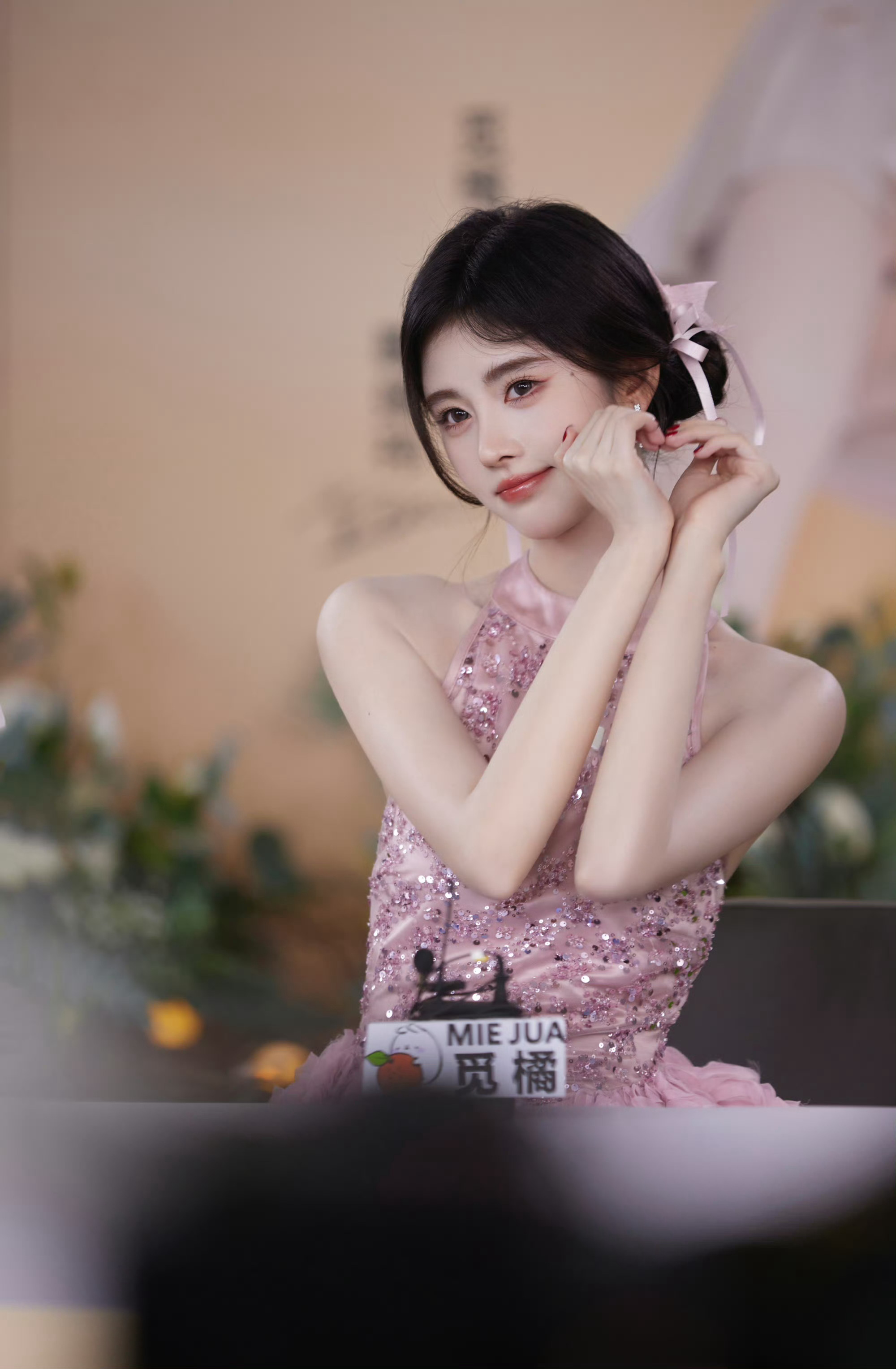 鞠婧祎阿黛 丨鞠婧祎  ₊⁺☘︎ ˖⁺是陪伴给我力量 枝芸夏刈