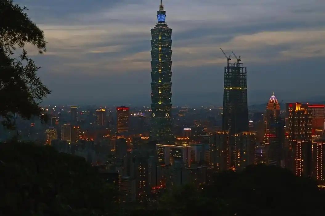 岛内硬核发声：台岛防务交解放军，拥护一国两制

8月22日台北，新党迎来33周年