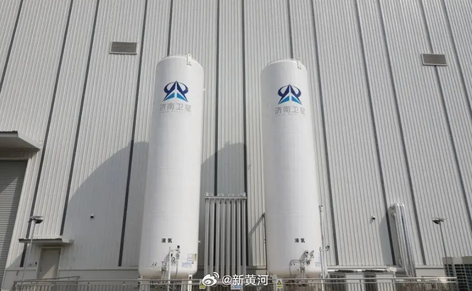 【#济南今年有望下线超20颗卫星#】2月5日，“聚金融活水 育新质动能”济钢集团