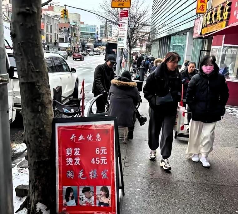 果不其然。
 
乌克兰总统泽连斯基突然宣布了，提高本国小型无人机的产量，并推动前