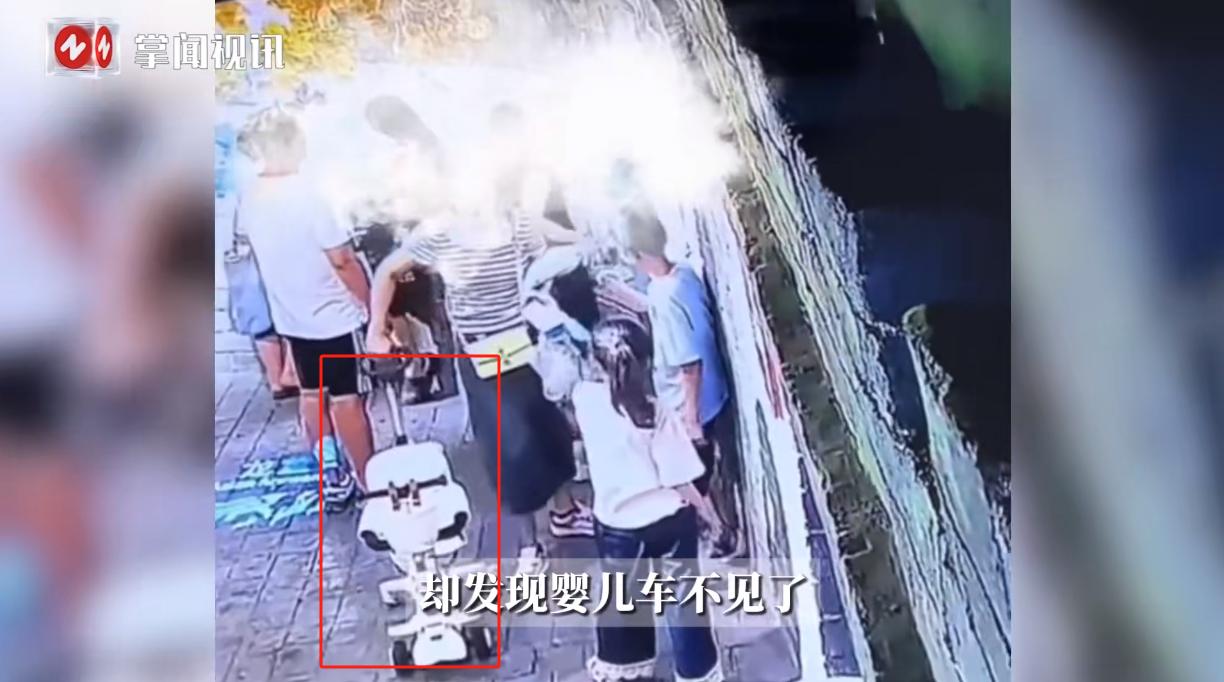 “防不胜防！”8月18日，上海，一女子带着1岁孩子到海洋馆里看演出，谁知放在门口