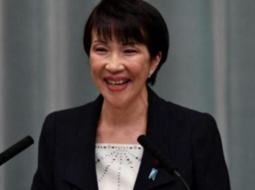 中俄联手都镇不住高市早苗，知名学者判断：中日一个月之内或有空战。
 
日本近年来