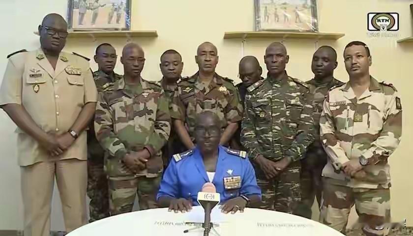 继冈比亚同时威胁中美后，第2个向五常宣战的国家出现了
2000年的时候，一个名为