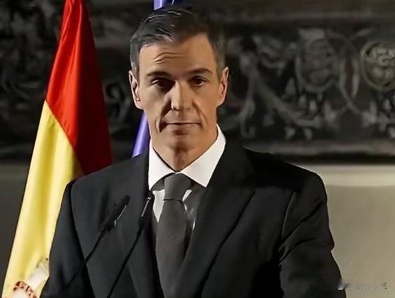 西班牙首相佩德罗·桑切斯:“我相信和平不是靠导弹建成的，我们在西班牙政府内部多次