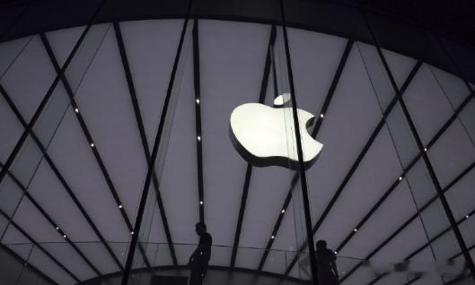 苹果财报后股价罕见飙升报道称苹果今天公布了 2025 财年第 4 财季（截至 9