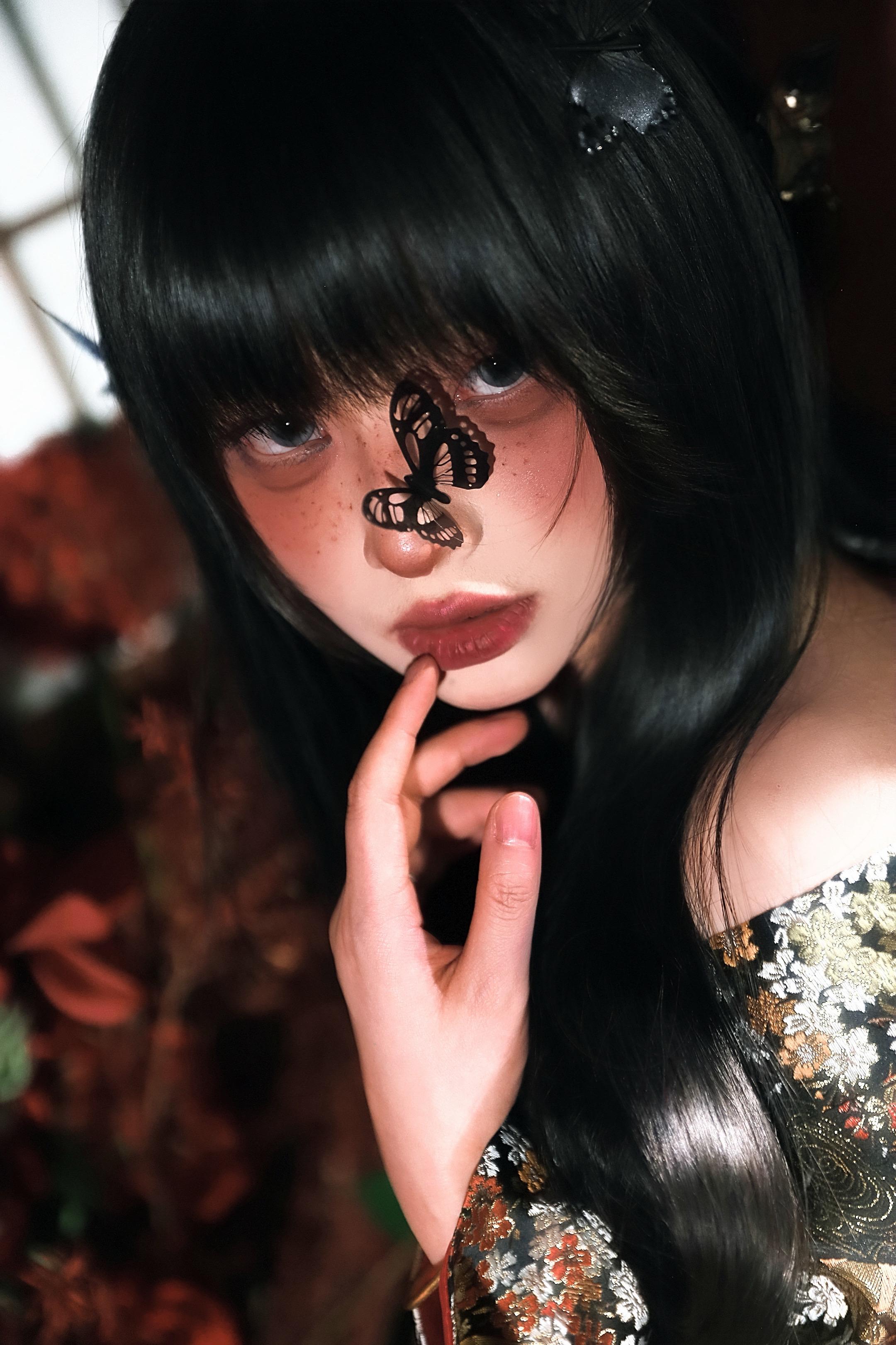 01